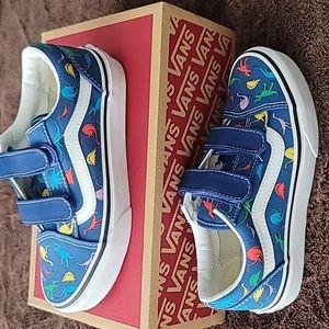 NWT Vans Dino Print Old Skool V Sneakers, Multicolor,  Preschool Boys Sz 2